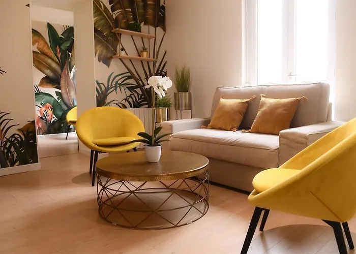 Theatre 9 - Hyper Centre T2 Face Musee, Monuments Et Restaurants Daire